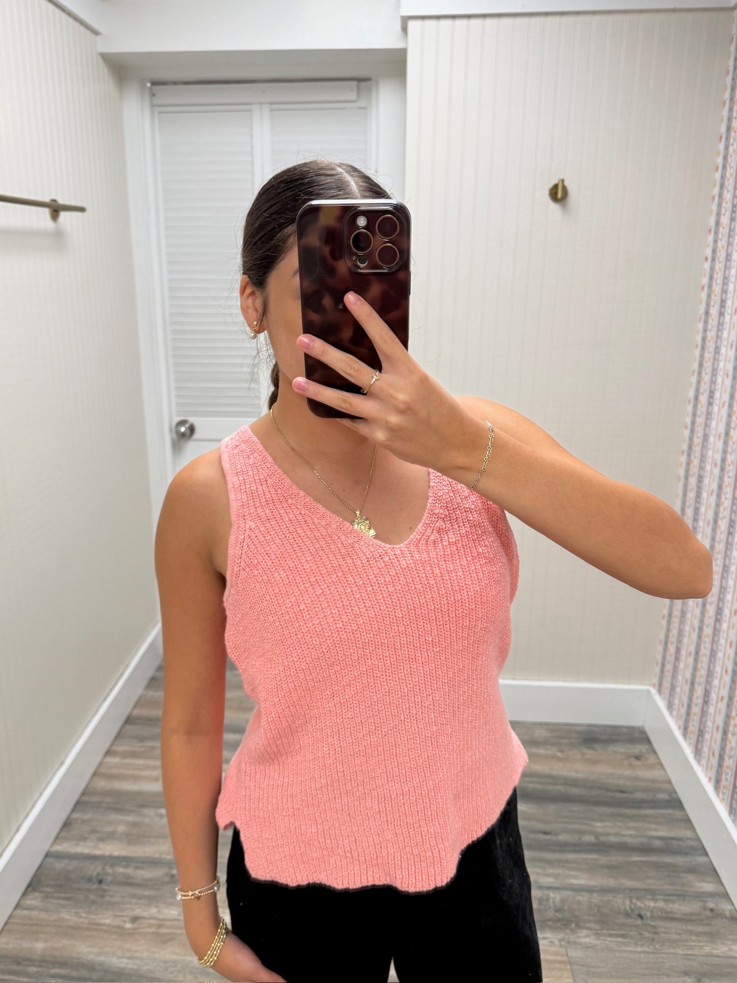 Knit v-neck tank sweater