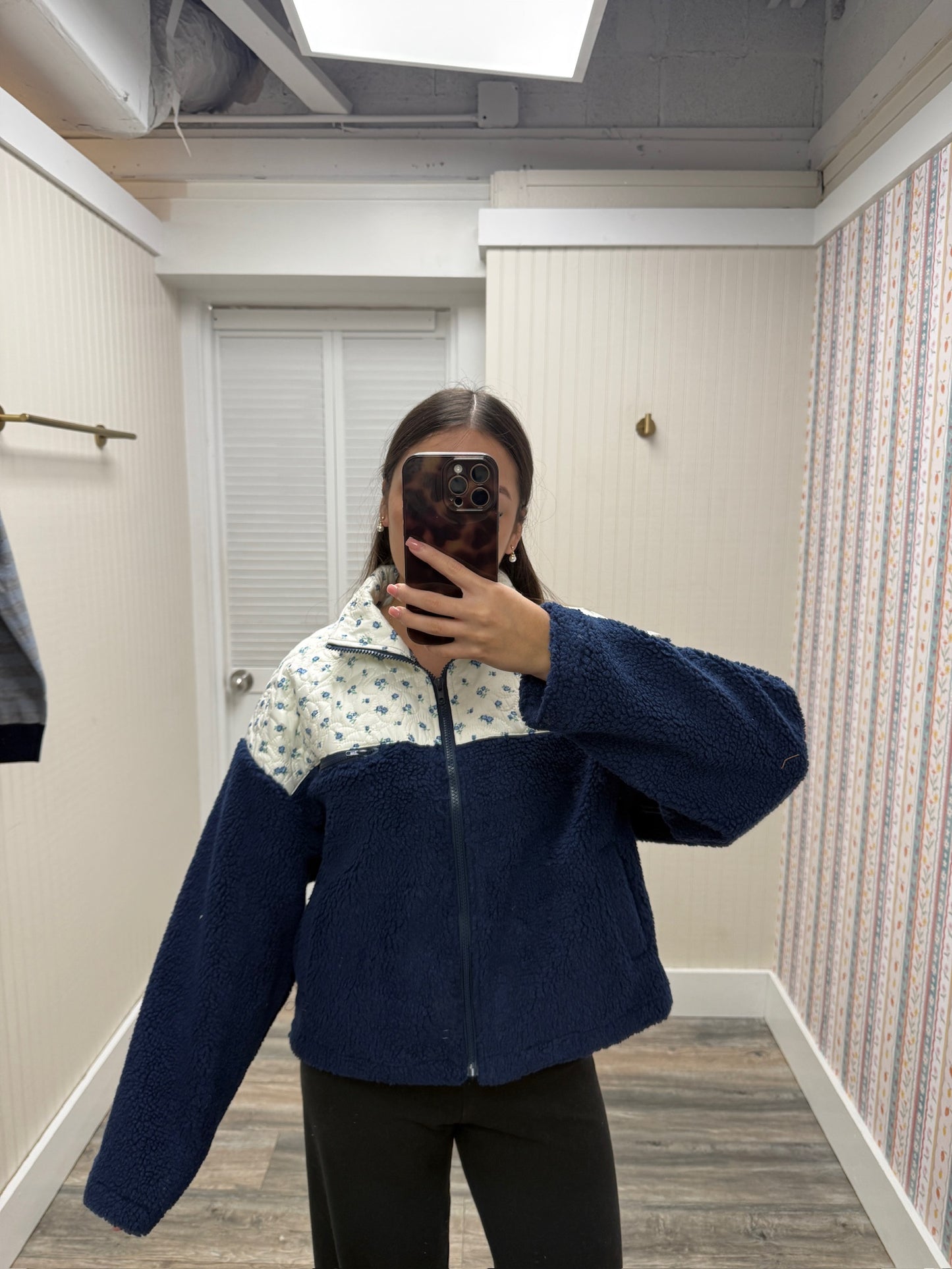 Flower Print Contrast Fleece