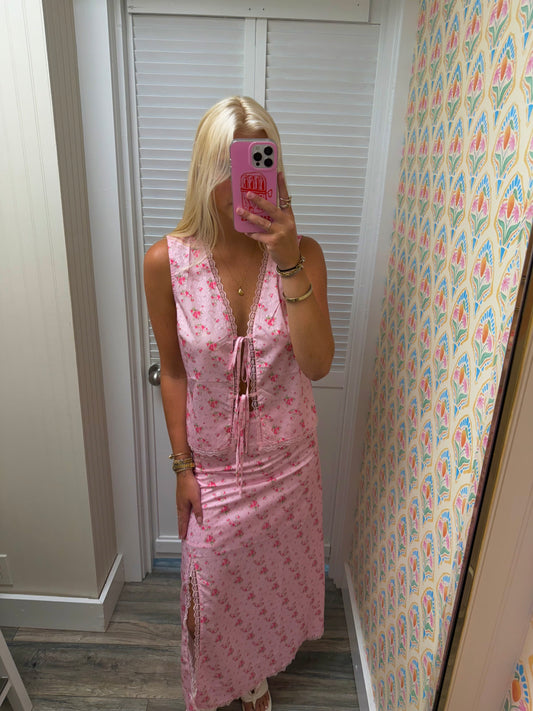 Floral Tie Front Vest with Lace Trim