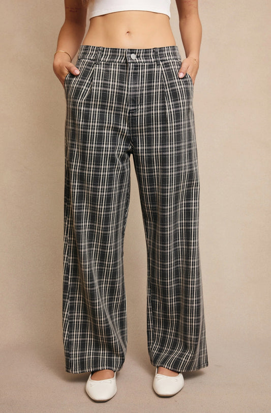 Pleated Wide Leg Pants